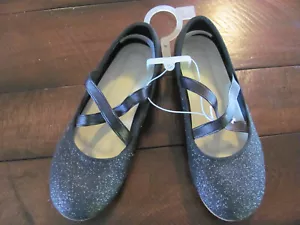 Nuevo con etiquetas zapatos de ballet planos para niñas talla 6 negros brillo - Imagen 1 de 3