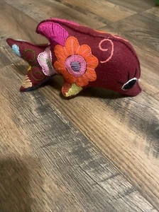 Dolphin Hand Embroidered Felt Plush Stuffed Toy  Mexican 9x4x5 - Picture 1 of 6