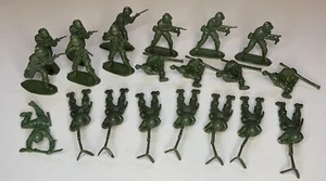 Vintage Lot Of 21 Army Men Green Plastic US Marines 6 Poses 2” - Picture 1 of 8