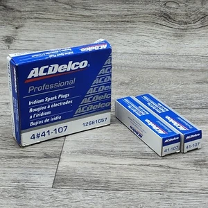 Acdelco Spark Plugs Engine 8 Piece Set Nos platinum 41-986 12571533 - Picture 1 of 3