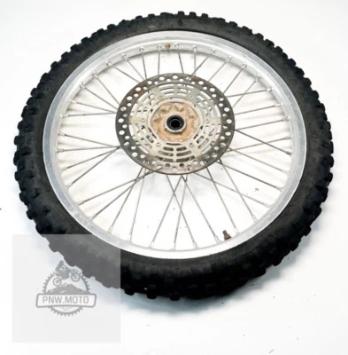 Juego de ruedas delanteras Suzuki RM125 RM 125 1997 OEM buje llanta radios neumáticos centrales 96-00 Foto 1 de 4