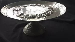 Vintage Arts & Crafts Pewter Hammered Tazza Fruit Decoration Pearson? Newlyn - Picture 1 of 10