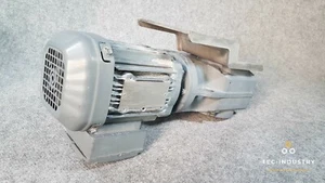 Motorreductor SEW EURODRIVE KA37 DRS71M4/TF I I I Hz 50 r/min 1380/90 - Imagen 1 de 11