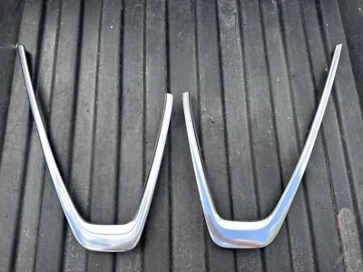 VOLVO S90  Rear Left Right Quarter Window Trim Pair 2018 - Image 1 of 4