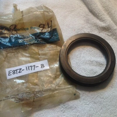  Sello interior de rueda trasera Ford Heavy Truck Bus E8TZ-1177-B ENVÍO GRATUITO Foto 1 de 2