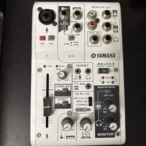 Consola mezcladora Yamaha AG03 iPad Connect D-PRE USB Cubase A.I - Imagen 1 de 6