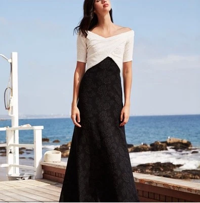 Tadashi Shoji Hudson Off-The-Shoulder Crepe Gown White And Navy Women’s Size 10 - Image 1 of 4