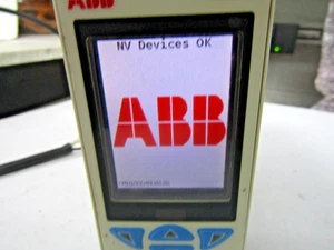 ✌️ ABB CM10/200S0E0/STD CONTROLMASTER CM10 CONTROLLER 100-240V/10W W/ HOLDOWNS - Picture 1 of 7