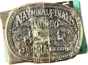 NOS Vintage 1994 ADM Hesston NFR Western Jugend Gürtelschnalle; Headin & Heelin - Bild 1 von 4