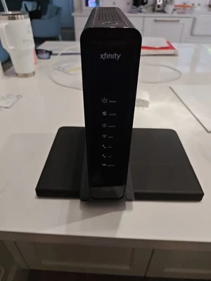 ARRIS Xfinity TG862GCT Residential Gateway & Router - Image 1 of 4