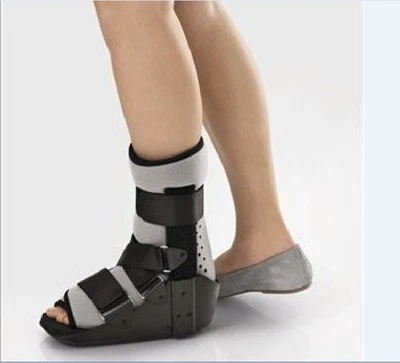 Brand New BSN Medical Actimove Walker Low Ankle Brace Size S REF:76270-01 - Image 1 of 4