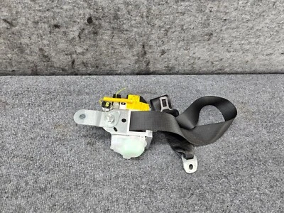 Conjunto retractor cinturón seguridad trasero derecho lexus 16-20 gs-f gs350 oem Foto 1 de 4