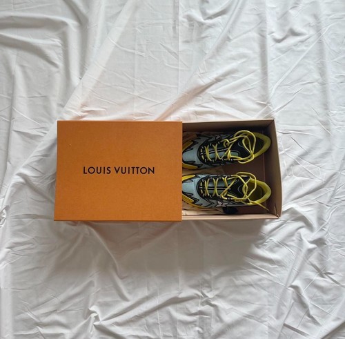 LOUIS VUITTON TRAINER Louis Vuitton Runner Scarpe da Ginnastica Blu e Giallo Autentiche Molto Indossate