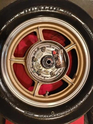 Yamaha Virago 1000 XV1000 1985 rueda trasera con amortiguadores sin daños OEM Foto 1 de 4