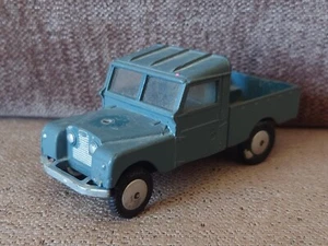 Corgi Toys Land Rover 109 “ WB Diecast Gray/Blue First Issue Tin Base - Picture 1 of 8