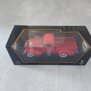 Studebaker Coupe Express, PickUp, rosso, 1937, 1:18, Road Signature, IMBALLO ORIGINALE - Foto 1 di 9