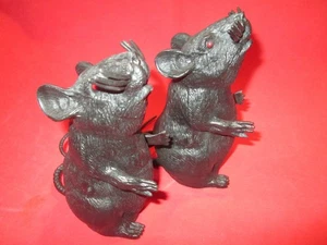 Lot Of 2 Black Rat Mouse Rubber Halloween Scary Rodent Haunted House SQUEAKY TOY - Picture 1 of 8