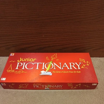 Junior Pictionary The Game of Quick Draw for Children Kids Drawing - Mattel/2002 - Image 1 of 4