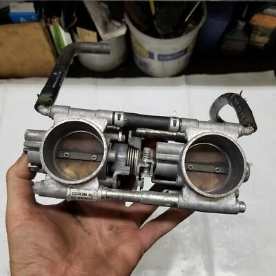 Polaris IQ Dragon RMK Switchback 600 700 800 2008-2010 cuerpo del acelerador 1203505 Foto 1 de 4