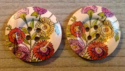 2 Flower Buttons Crafting Sewing Round Wood 4 Hole 1 1/8"  - Image 1 of 2