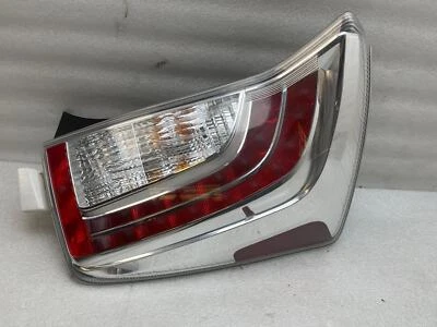 Luz trasera lateral derecha pasajero TOYOTA PRIUS 12 13 14 15 OEM Foto 1 de 4