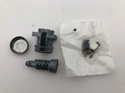 Jeep Liberty Grand Cherokee 2001-2004 cilindro de bloqueo de puerta OEM Mopar 5013682AA Foto 1 de 4