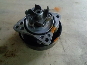 Bomba de agua 3A92 Mitsubishi Space Star A00 1.2 52kw desde 2020 solo 300km - Imagen 1 de 2