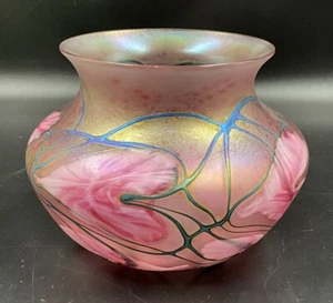 Vintage John Lotton Art Glass Vase Pink Flower Vine Leaf Lavender 1995 Signed - Picture 1 of 8