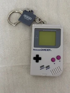 Nintendo GAME BOY key chain - Picture 1 of 5