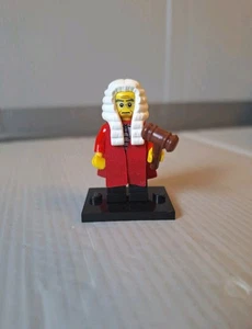 LEGO Judge Minifigure, Collezionisti Serie 9 Col09-10/ col138 - Foto 1 di 2