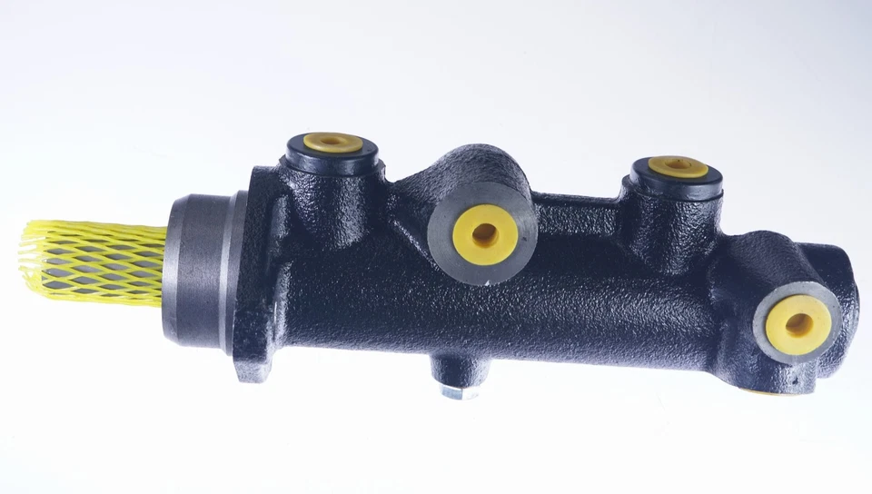 Master Brake Cylinder Mercedes  280SL 280SEL 300D 220D 280SE 220 230 250 250C - Image 1 of 4