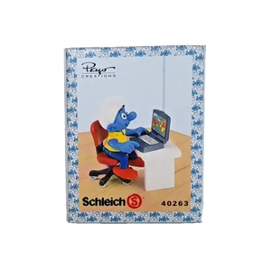 Schleich 40263 "Puffo al Pc con Scrivania" Peyo - Cina NUOVO - Imagen 1 de 6