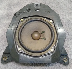 99-06 Silverado Suburban Yukon Escalade Denali Tahoe  Rear door  Bose Speaker - Picture 1 of 7