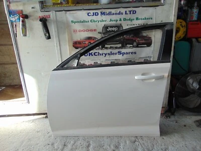 2014 MG MG6 GT N/S PASSENGER SIDE LEFT FRONT DOOR IN WHITE (BARE) - Image 1 of 4