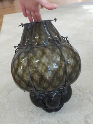 De colección Enjaulado Verde/Marrón Pergamino Metal Hecho en Italia Tono Claro MCM Vidrio Veneciano  Foto 1 de 4