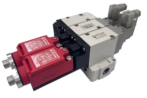 SOUPAPE DE VIDANGE DE SÉCURITÉ SMC VP544-5DZ1-03N-S1-X555 avec maître de garde Allen-Bradley - Photo 1/6