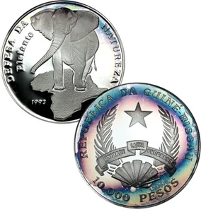 GUINEA-BISSAU 10,000 Pesos 1993 Silver Proof 'Elephant & Africa Map' - Picture 1 of 3