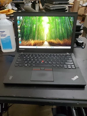 Lenovo ThinkPad X250 (256GB, Intel Core i5 5th Gen., 8 GB) 112425-1 - Image 1 of 4