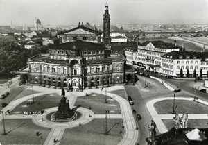 AK Dresden Theaterplatz Oper Bellevue - Picture 1 of 2