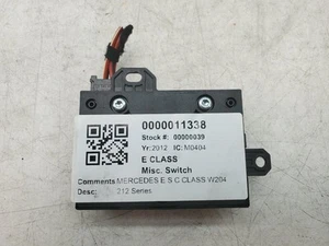 MERCEDES FUEL PUMP CONTROL MODULE E CLASS W204 2.1 A2129000306 - Picture 1 of 4