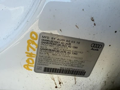 Antena usada compatible con: Audi Q5 2010 grado A Foto 1 de 2