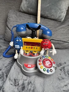 VINTAGE M&Ms Animated Telefon Mit Radio Mit Wecker Funktionstüchtig Top Zustand - Afbeelding 1 van 8