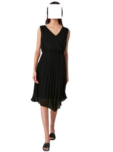 Alba Moda Kleid schwarz mit modischem Plissee Gr. 40, Gr. 48 0823014429 (G) - Bild 1 von 8