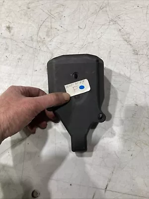 1988-1991 BMW M3  Protection Cap 12121311614 NEW OEM - Image 1 of 4