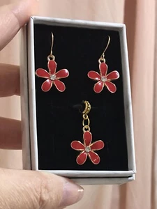 Red Flower Slider Pendant Golden Necklace Earrings Set-Gift For Her! - Picture 1 of 18