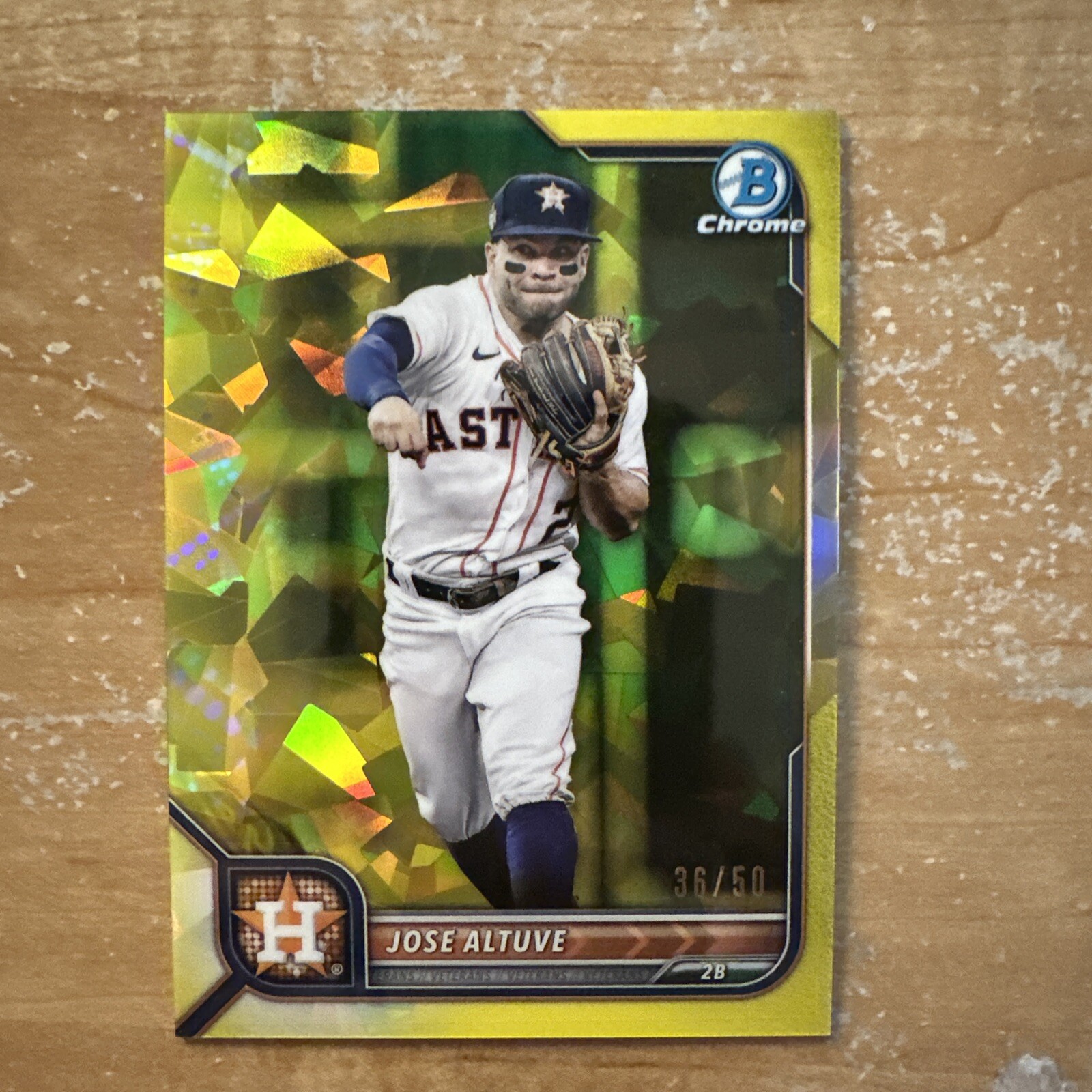 2022 Bowman Chrome Sapphire Jose Altuve YELLOW REFRACTOR /50 #9