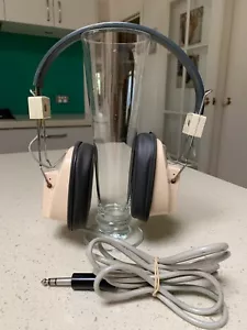 Toshiba Stereo Headphones, model HR-80 - Picture 1 of 6