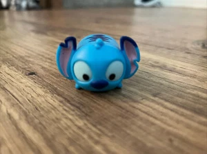 Disney Tsum Tsum Medium Stitch Vinyl Figurine Figure Jakks Pacific - Picture 1 of 5