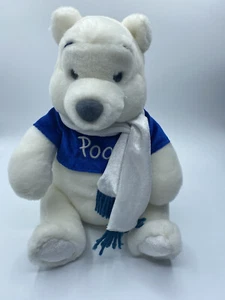 Disney Winnie the Pooh Blanco 12" Peluche Azul Suéter Bufanda Peluche  - Imagen 1 de 12