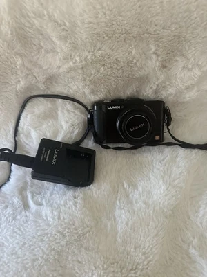 Panasonic Lumix DMC-LX2 Appareil Photo Numérique - LVT - Immagine 1 di 3